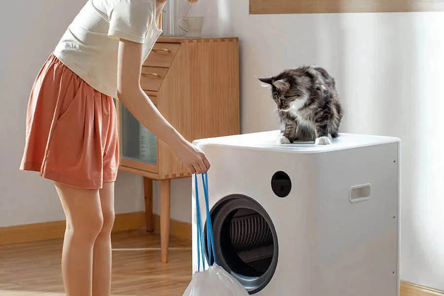 rotating cat litter box